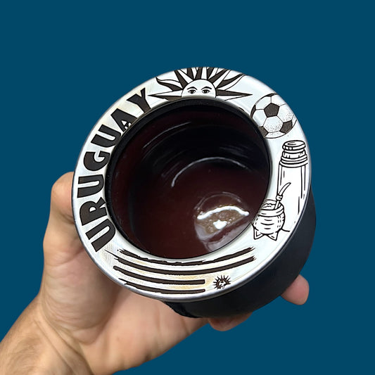 Mate clásico diseño de Uruguay- Sol- Mate- Futbol- Bandera