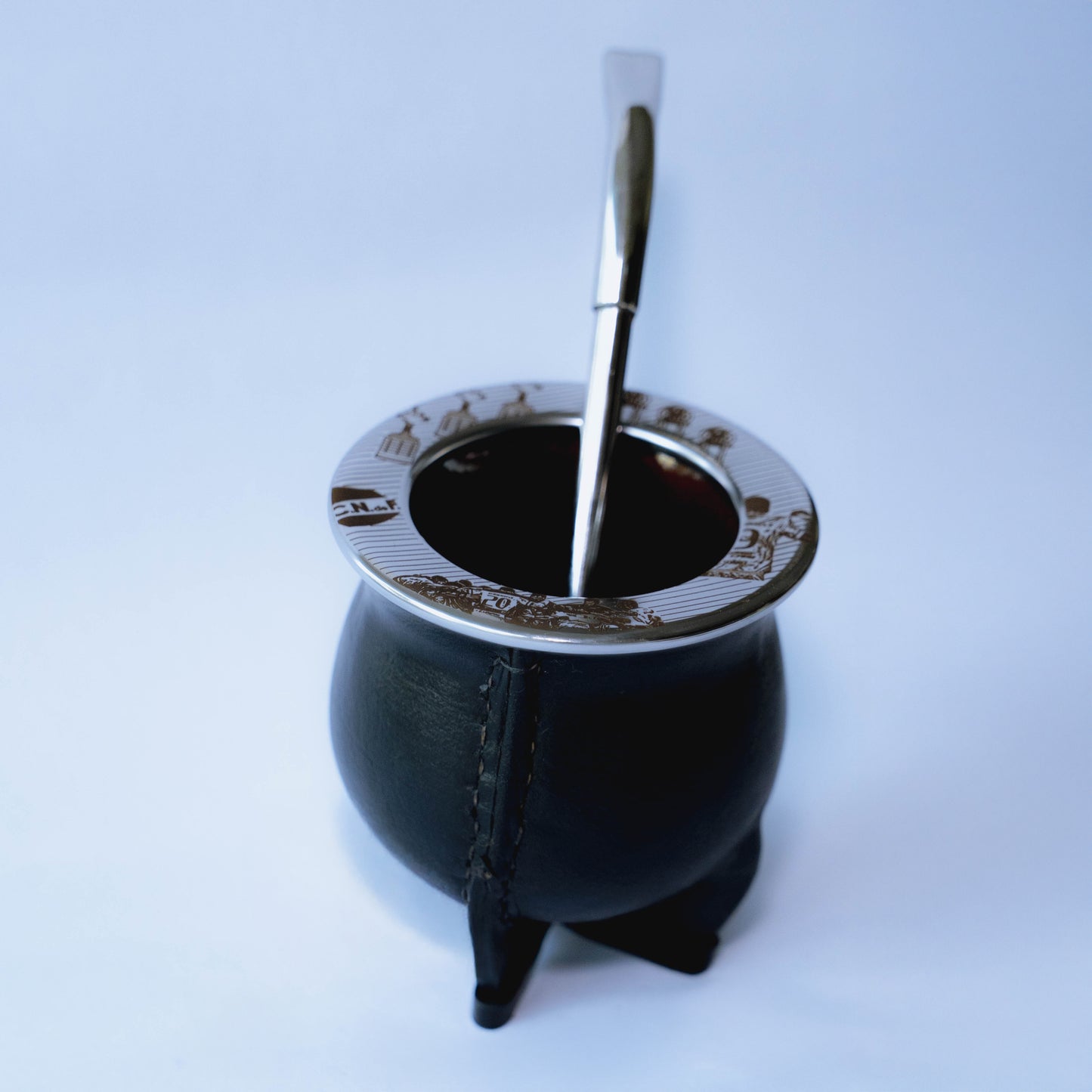 Combo Fanatico Mate Nacional + Bombilla de Alpaca con Escudo- Ideal regalo