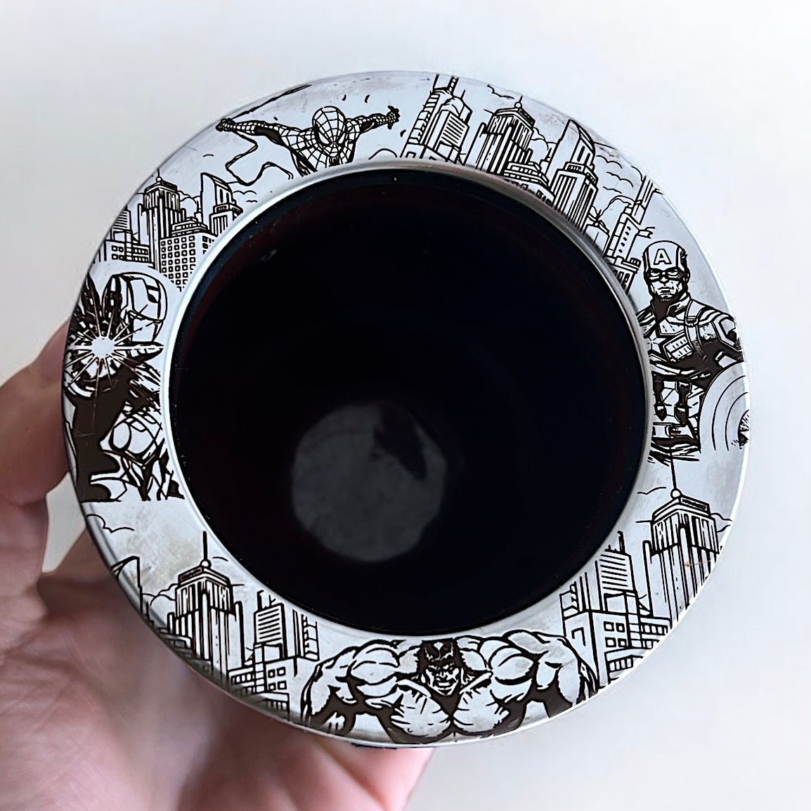 Mate clásico diseño Avengers- Marvel