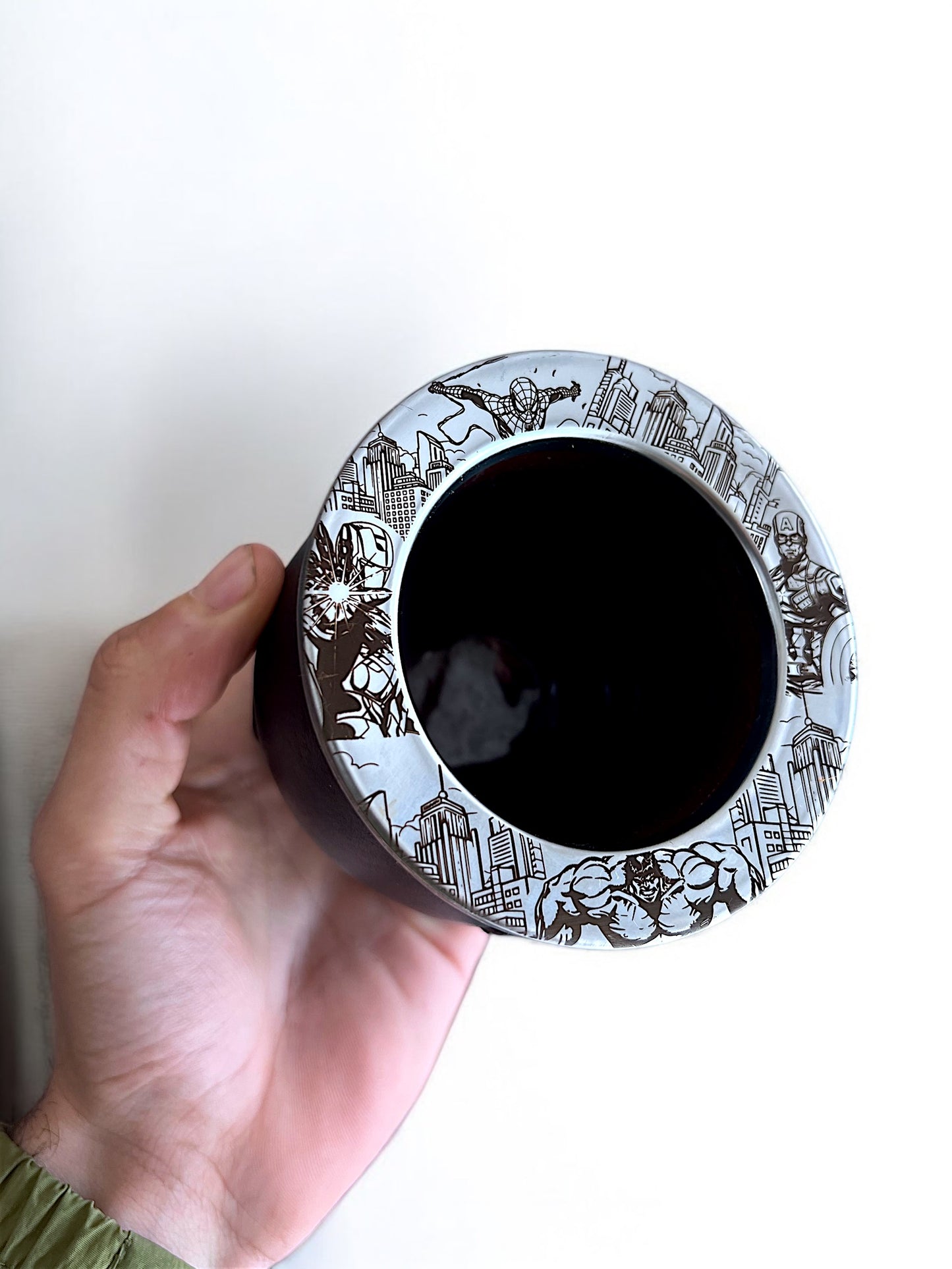 Mate clásico diseño Avengers- Marvel