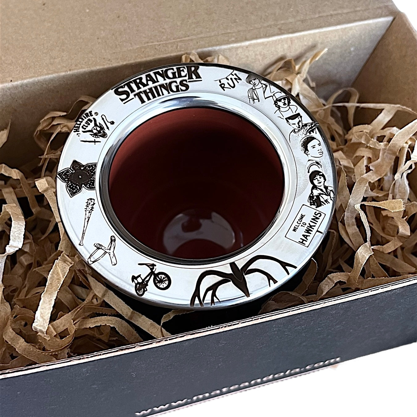 Mate clásico Strangers Things edición Fan