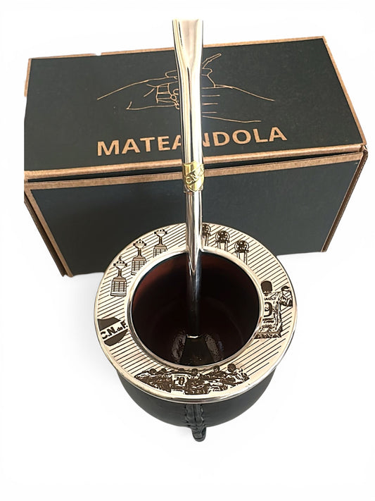 Combo Fanatico Mate Nacional + Bombilla de Alpaca con Escudo- Ideal regalo